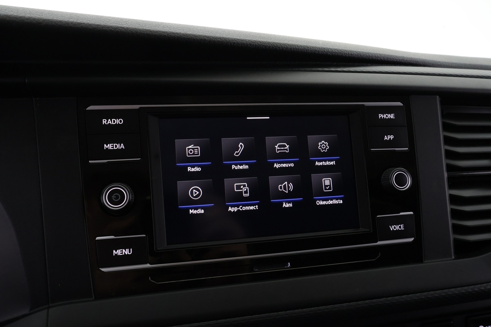 VOLKSWAGEN Transporter 2023