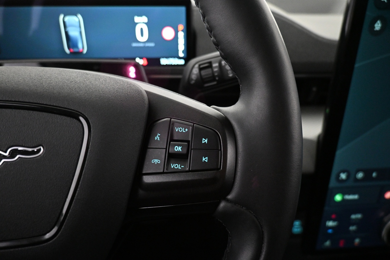 FORD Mustang Mach-E 2022