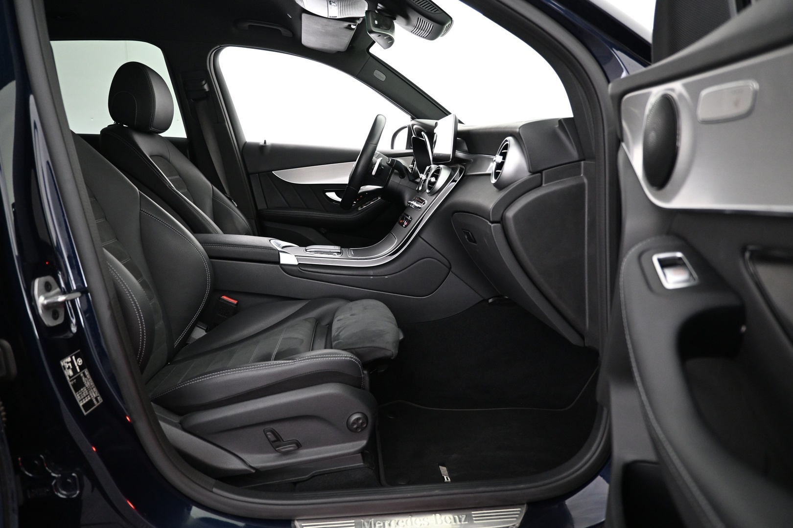 MERCEDES-BENZ GLC 2022