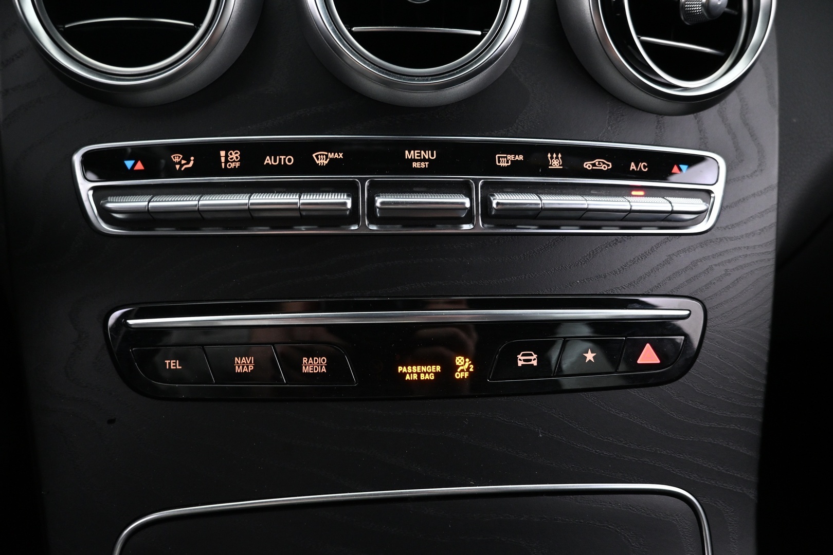 MERCEDES-BENZ GLC 2022