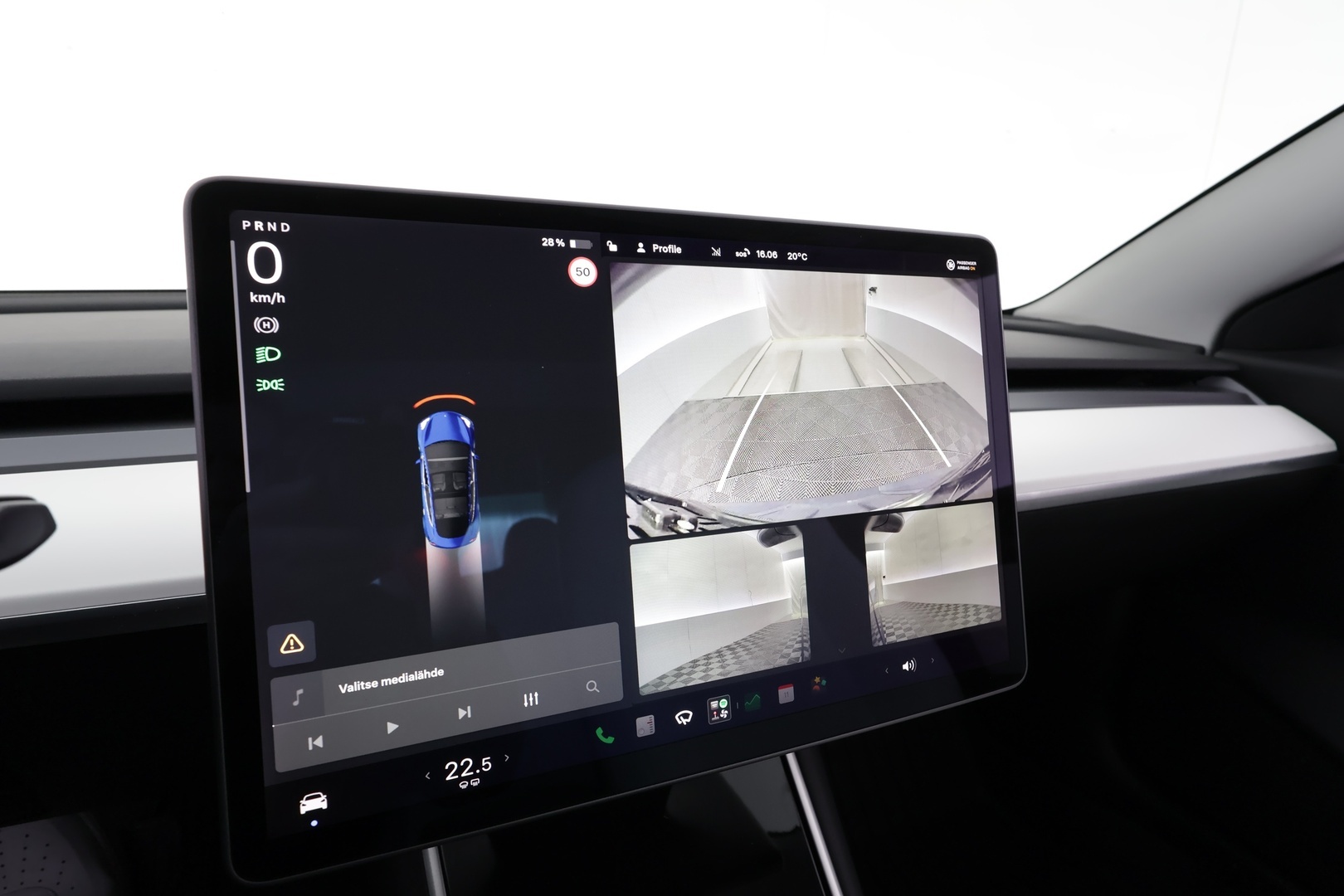 TESLA Model 3 2020