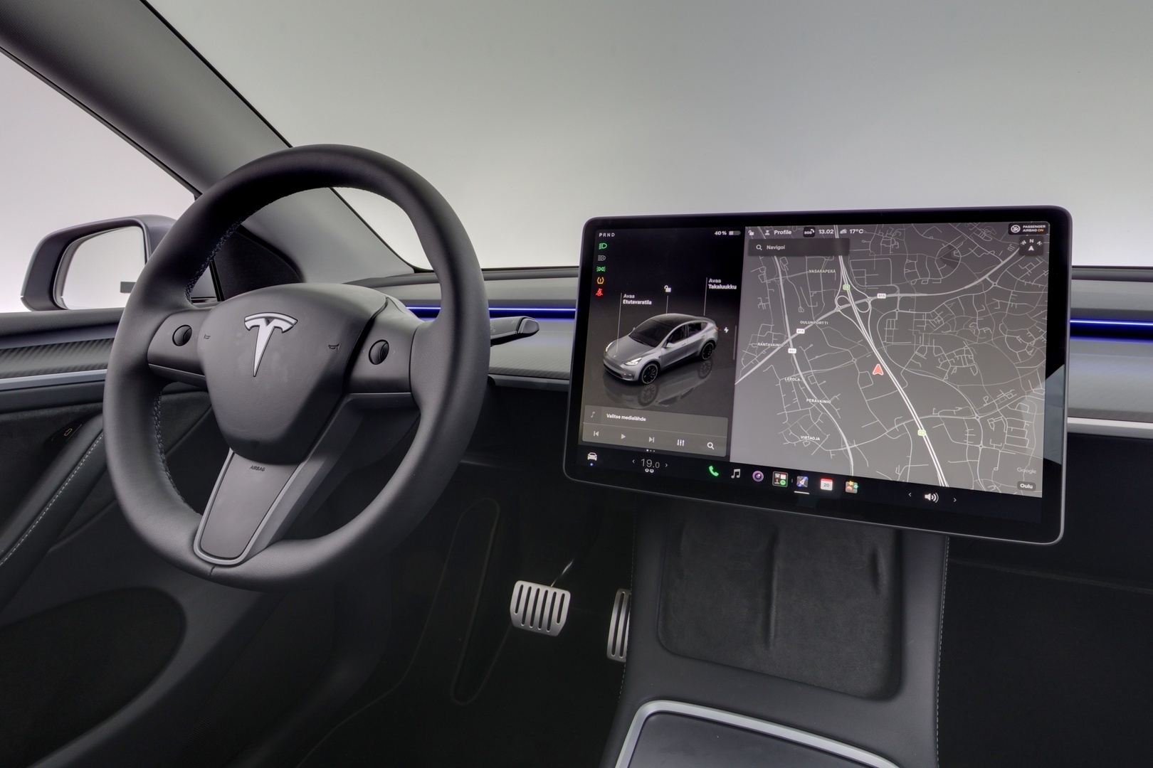 TESLA Model Y 2024