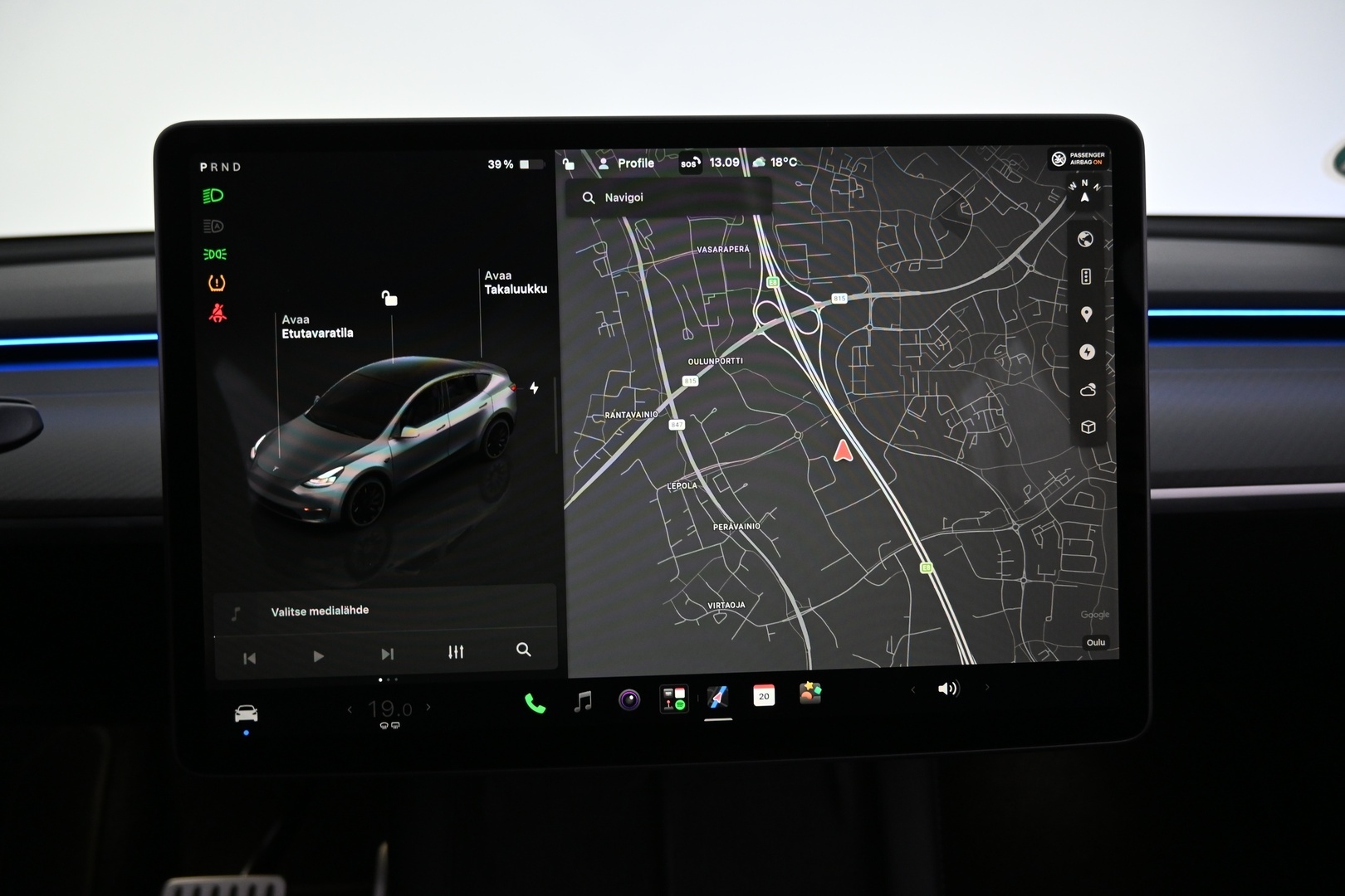 TESLA Model Y 2024