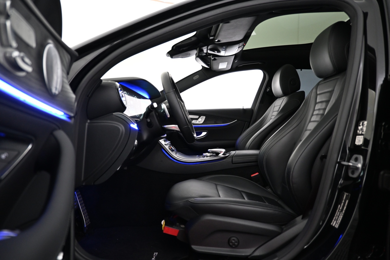 MERCEDES-BENZ E 2019