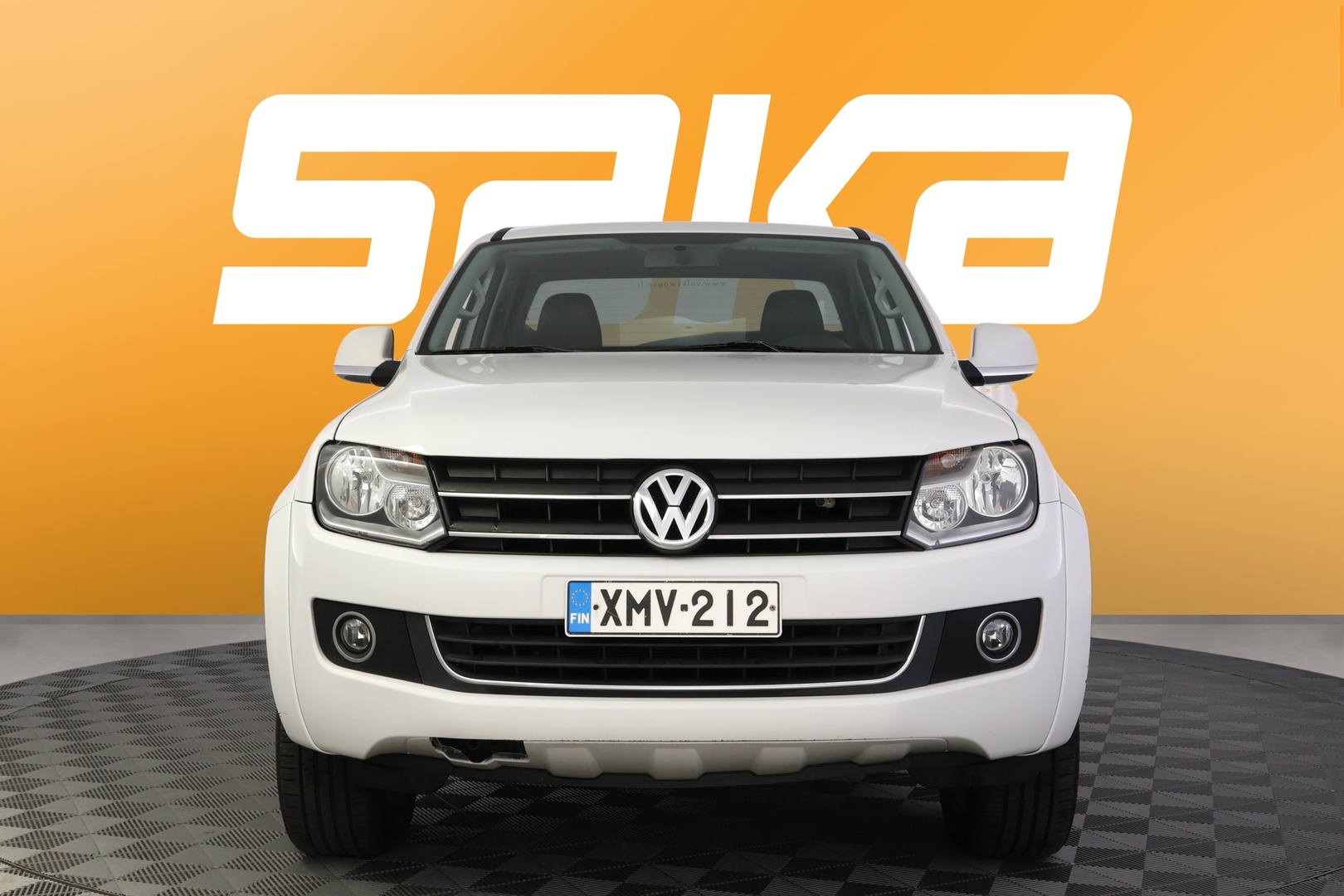 VOLKSWAGEN Amarok 2013