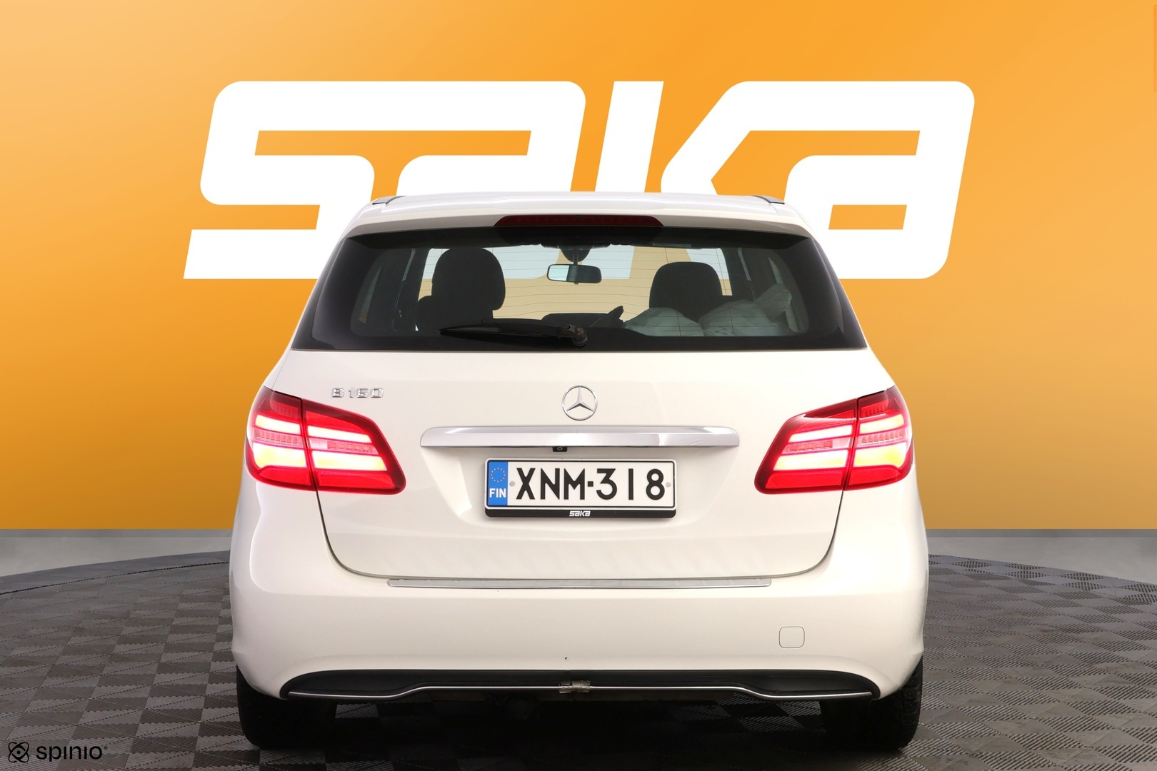 MERCEDES-BENZ B 2016