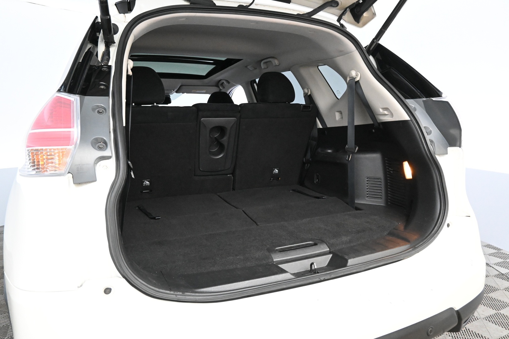 NISSAN X-Trail 2018