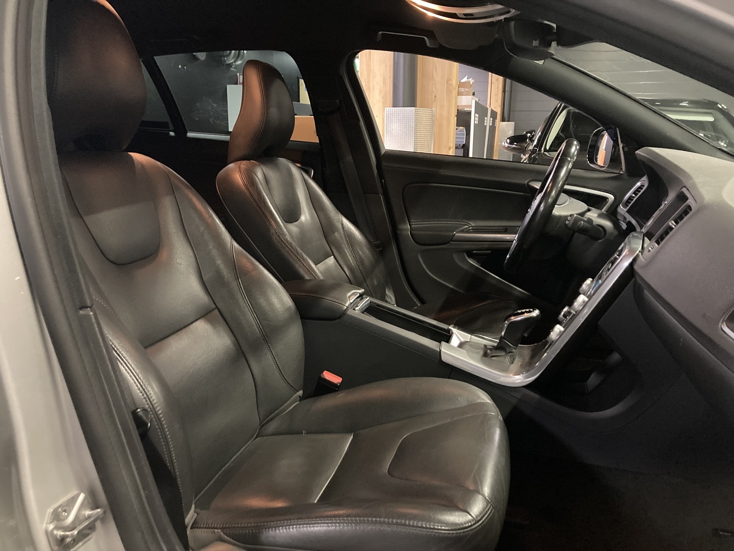 VOLVO V60 Cross Country 2016