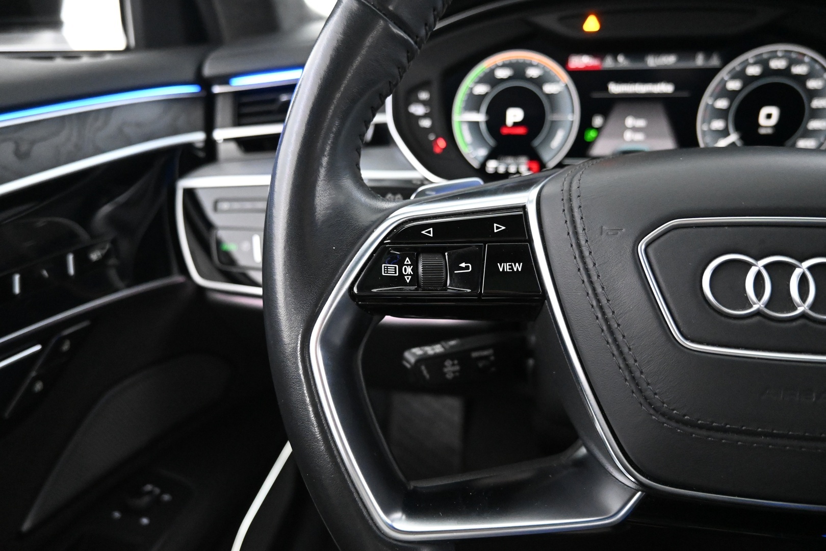 AUDI A8 2020