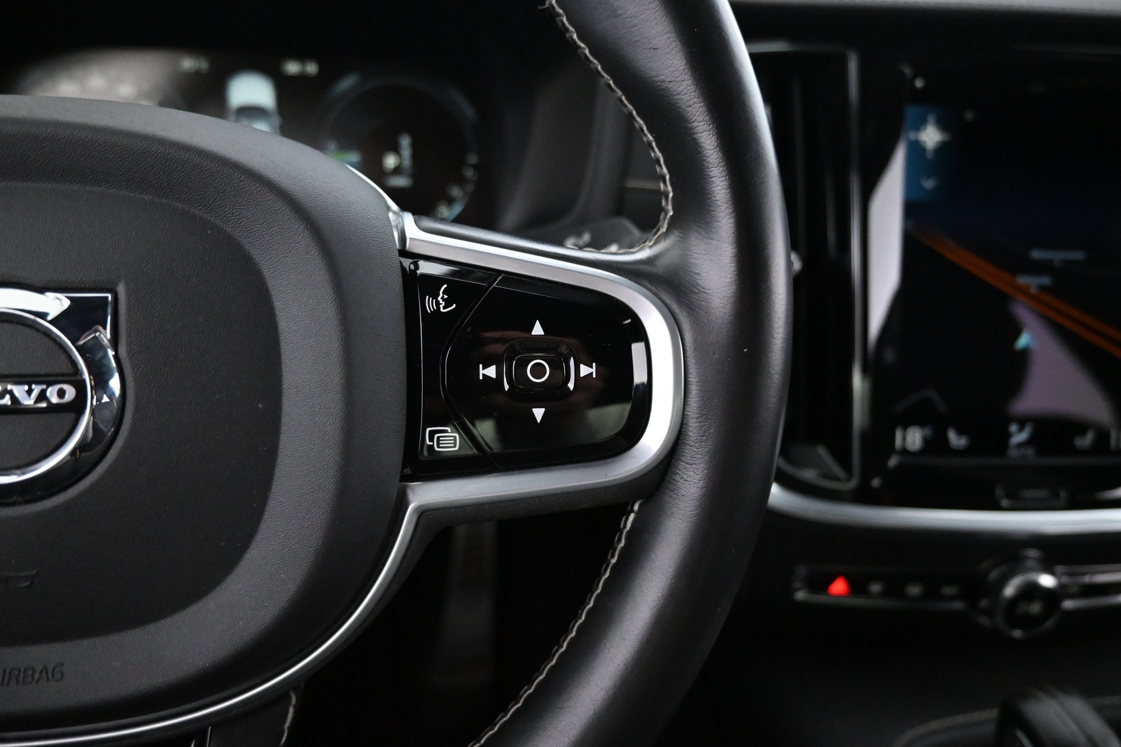 VOLVO S60 2021