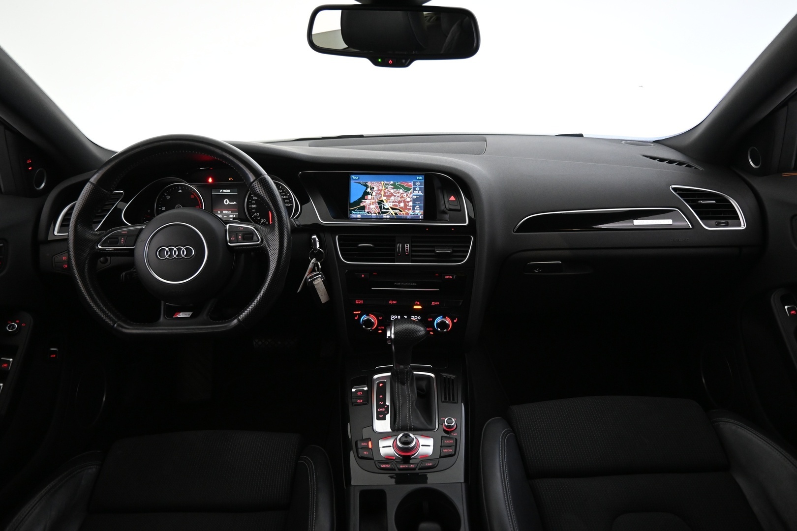AUDI A4 2014