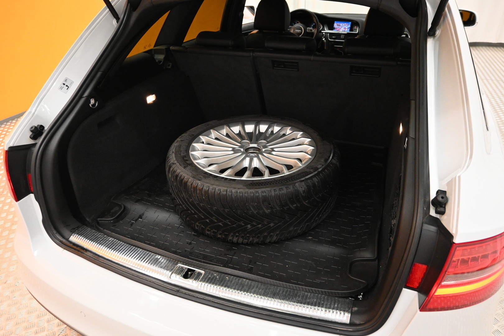 AUDI A4 2014