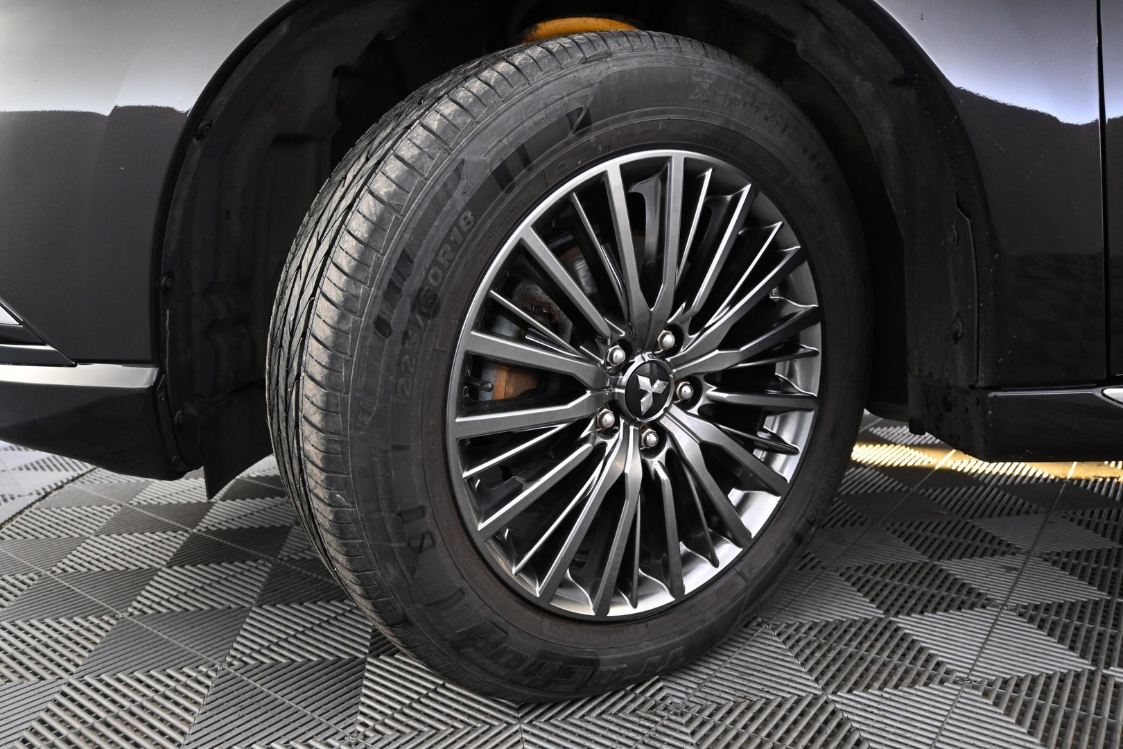 MITSUBISHI OUTLANDER PHEV 2019