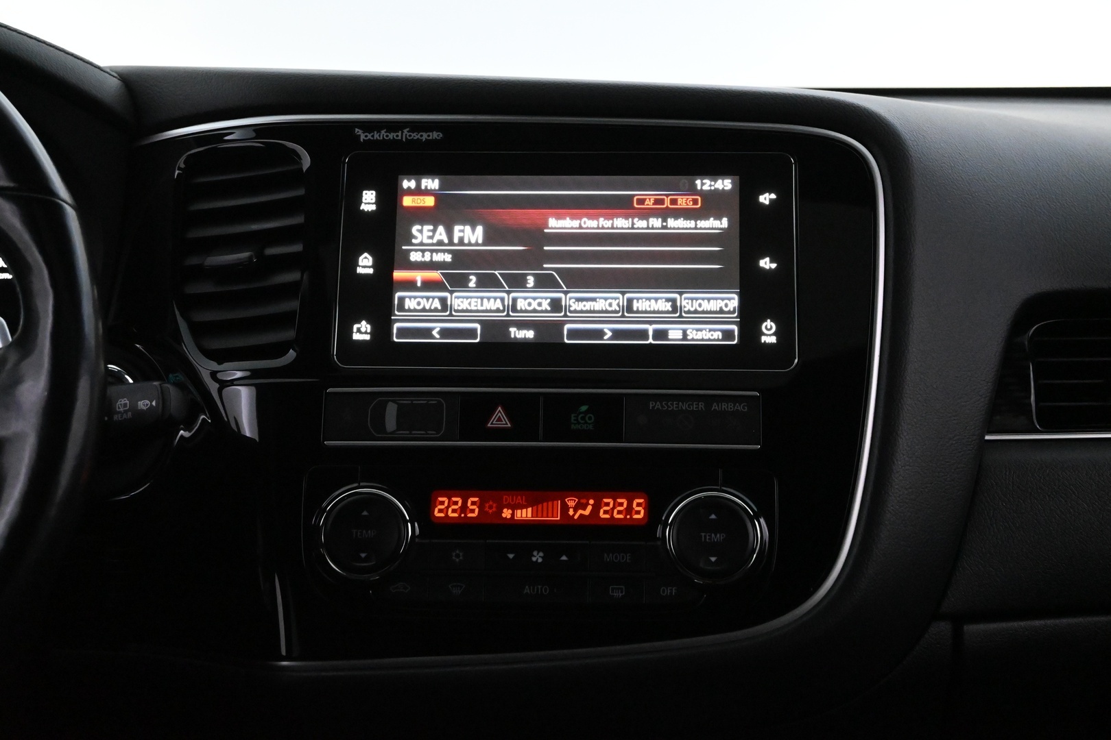 MITSUBISHI OUTLANDER PHEV 2019