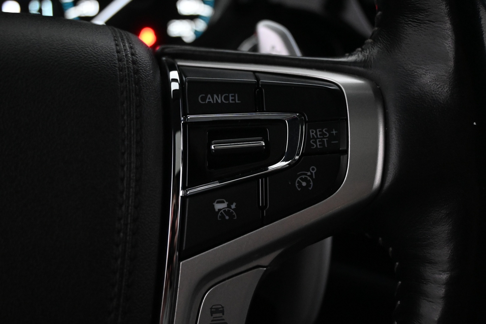 MITSUBISHI OUTLANDER PHEV 2019