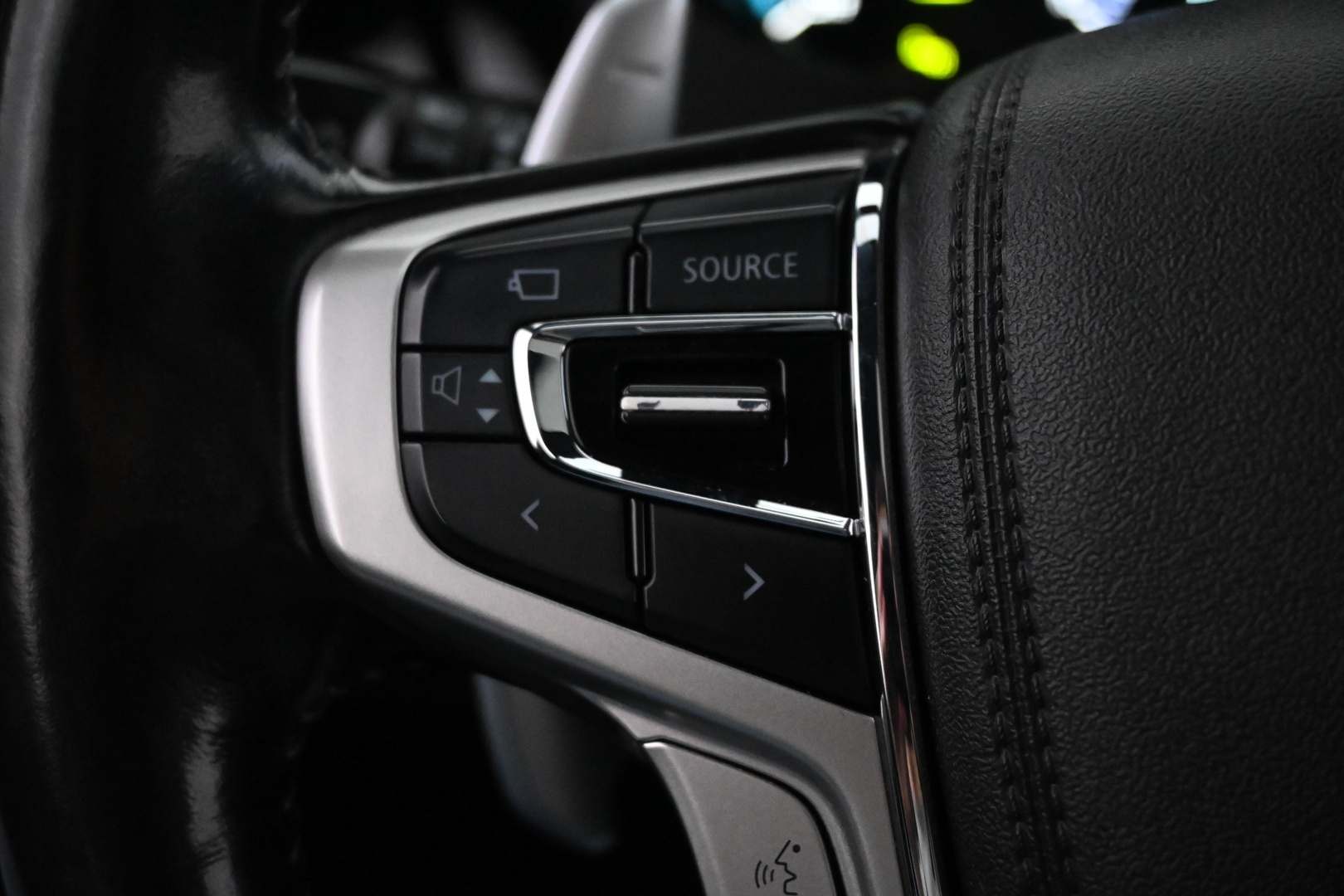 MITSUBISHI OUTLANDER PHEV 2019