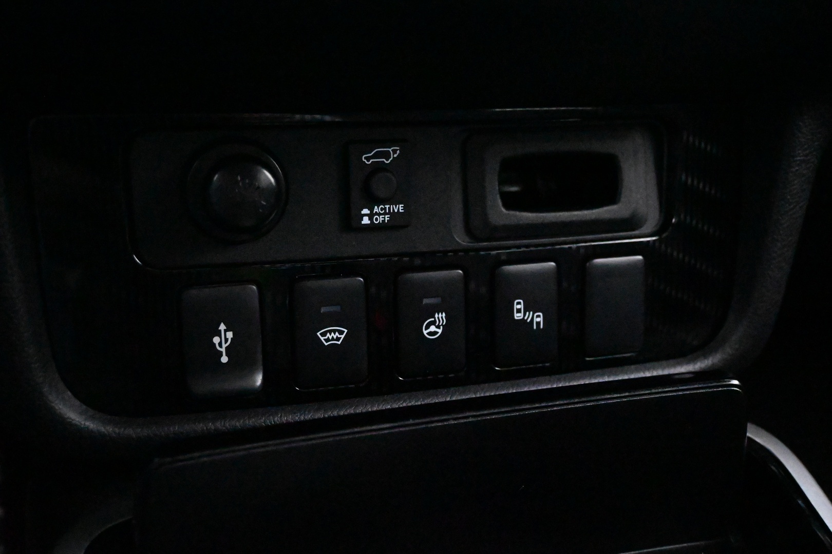 MITSUBISHI OUTLANDER PHEV 2019