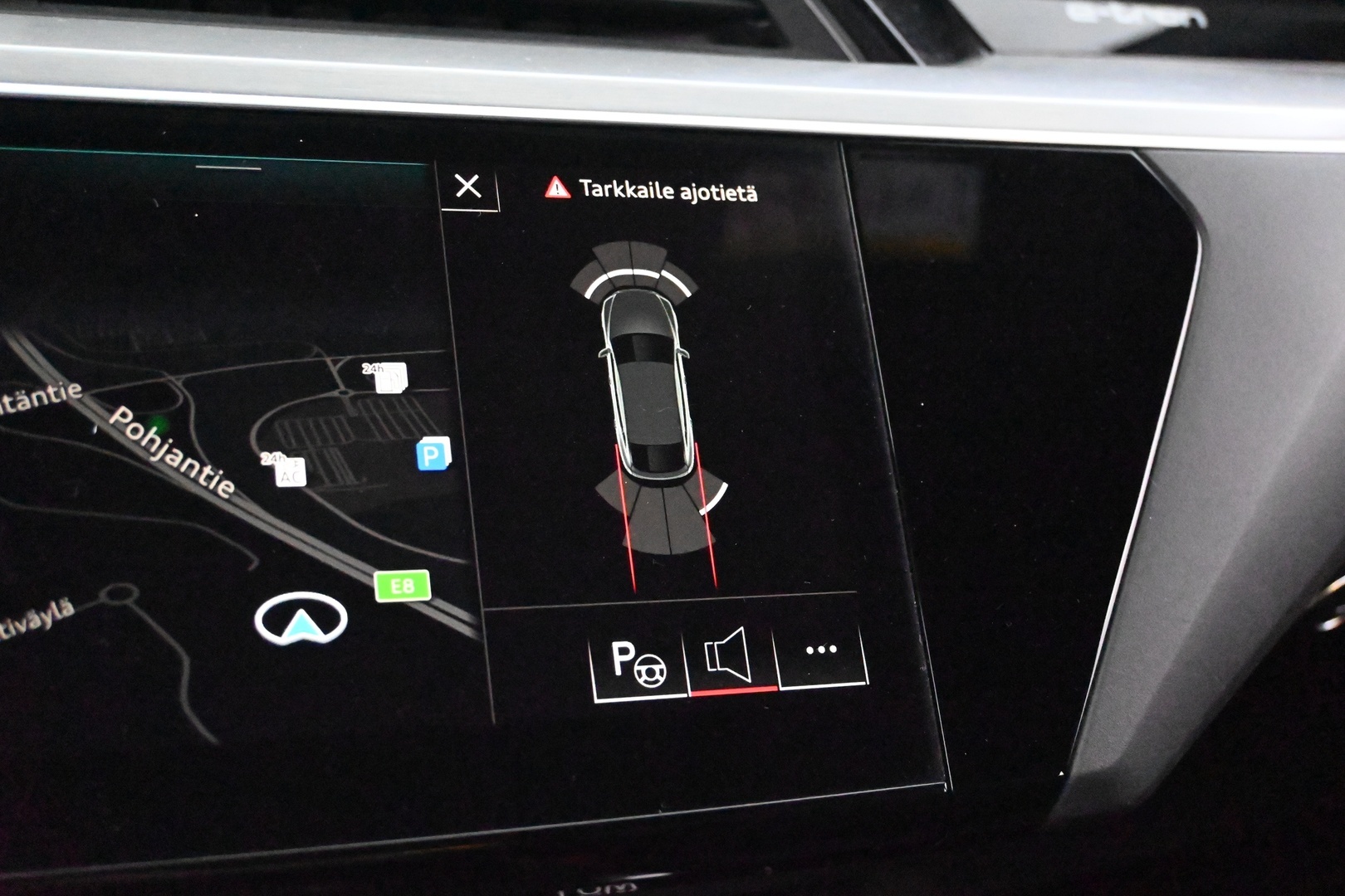 AUDI e-tron 2021