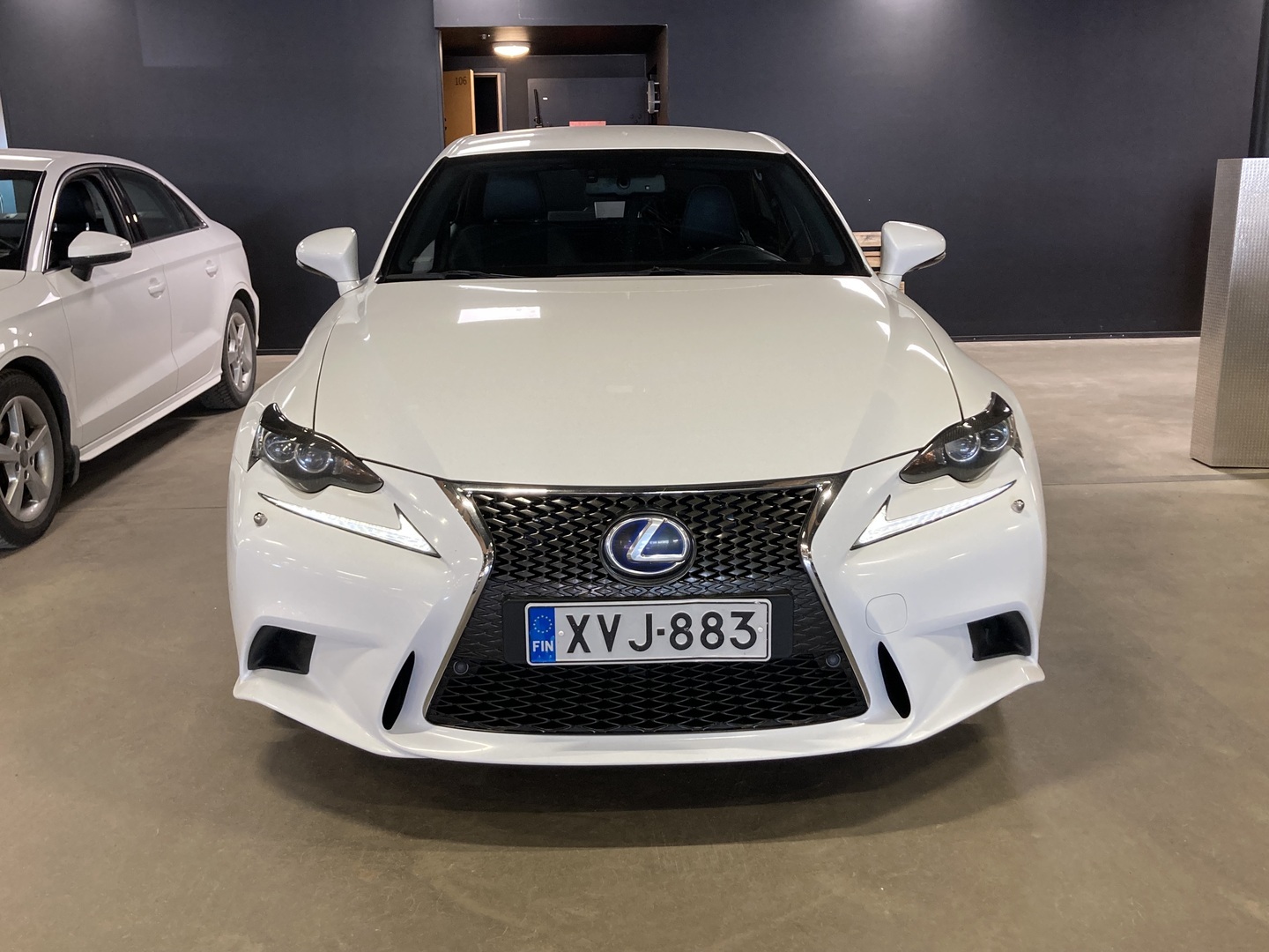 LEXUS IS 2013