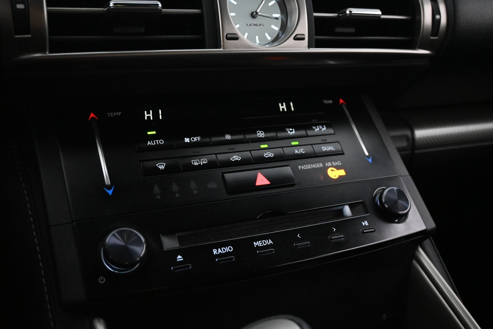 LEXUS IS 2013