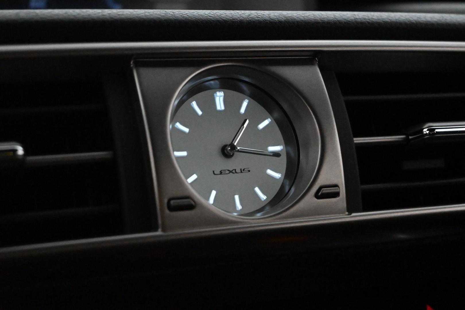LEXUS IS 2013