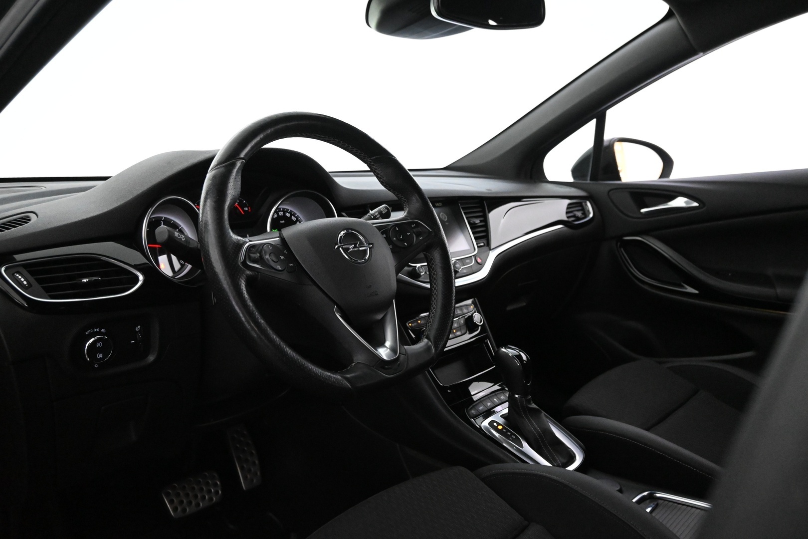 OPEL Astra 2019