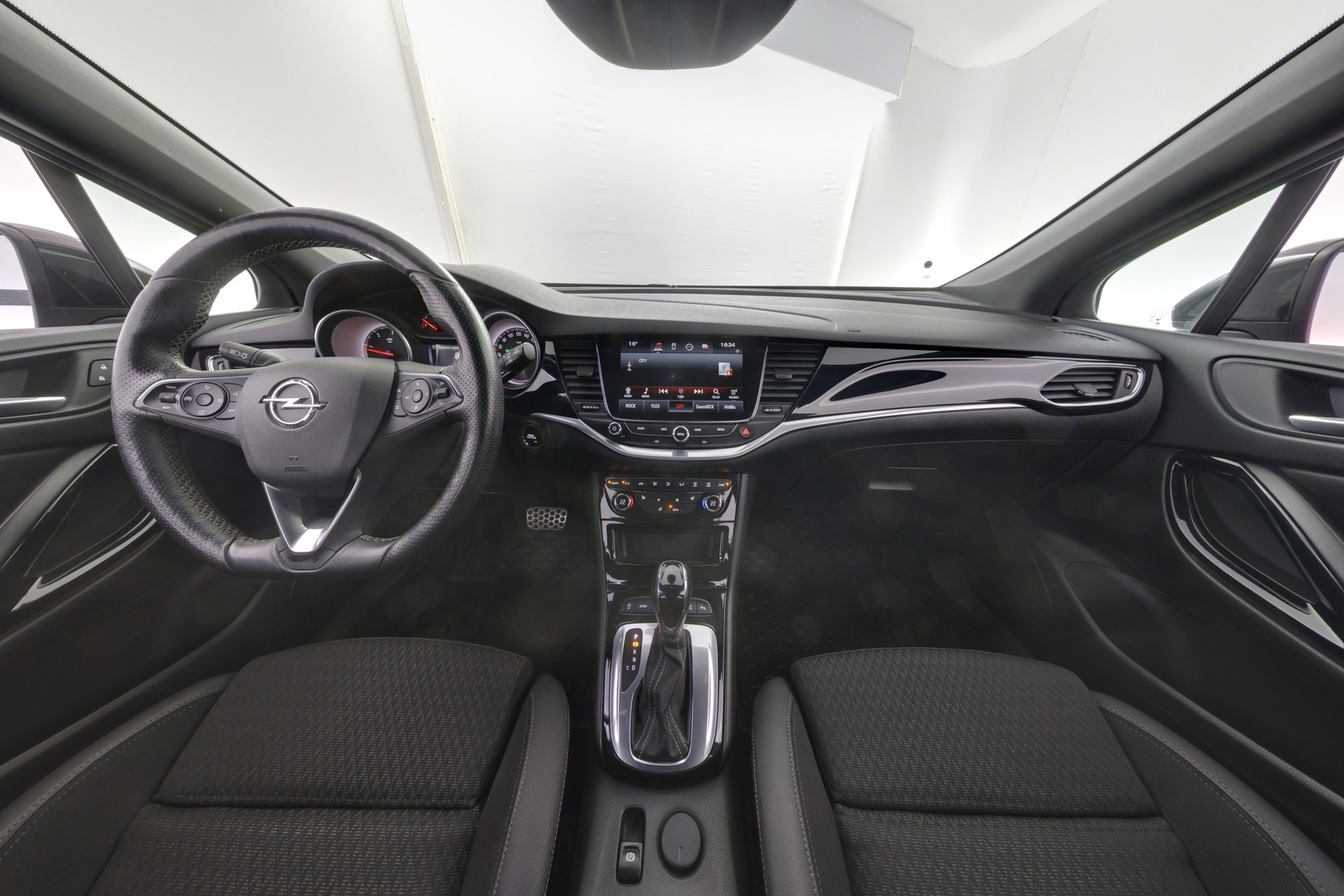 OPEL Astra 2019