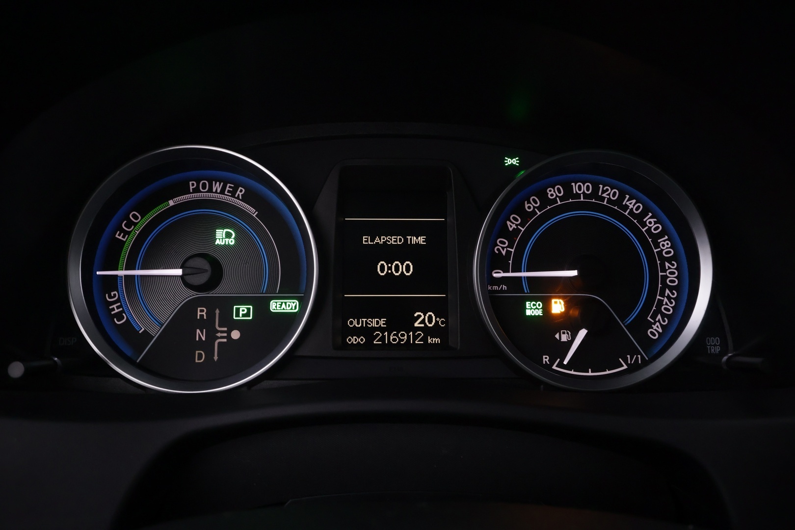 TOYOTA Auris 2013