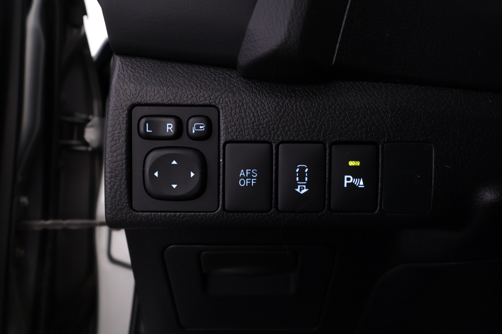 TOYOTA Auris 2013