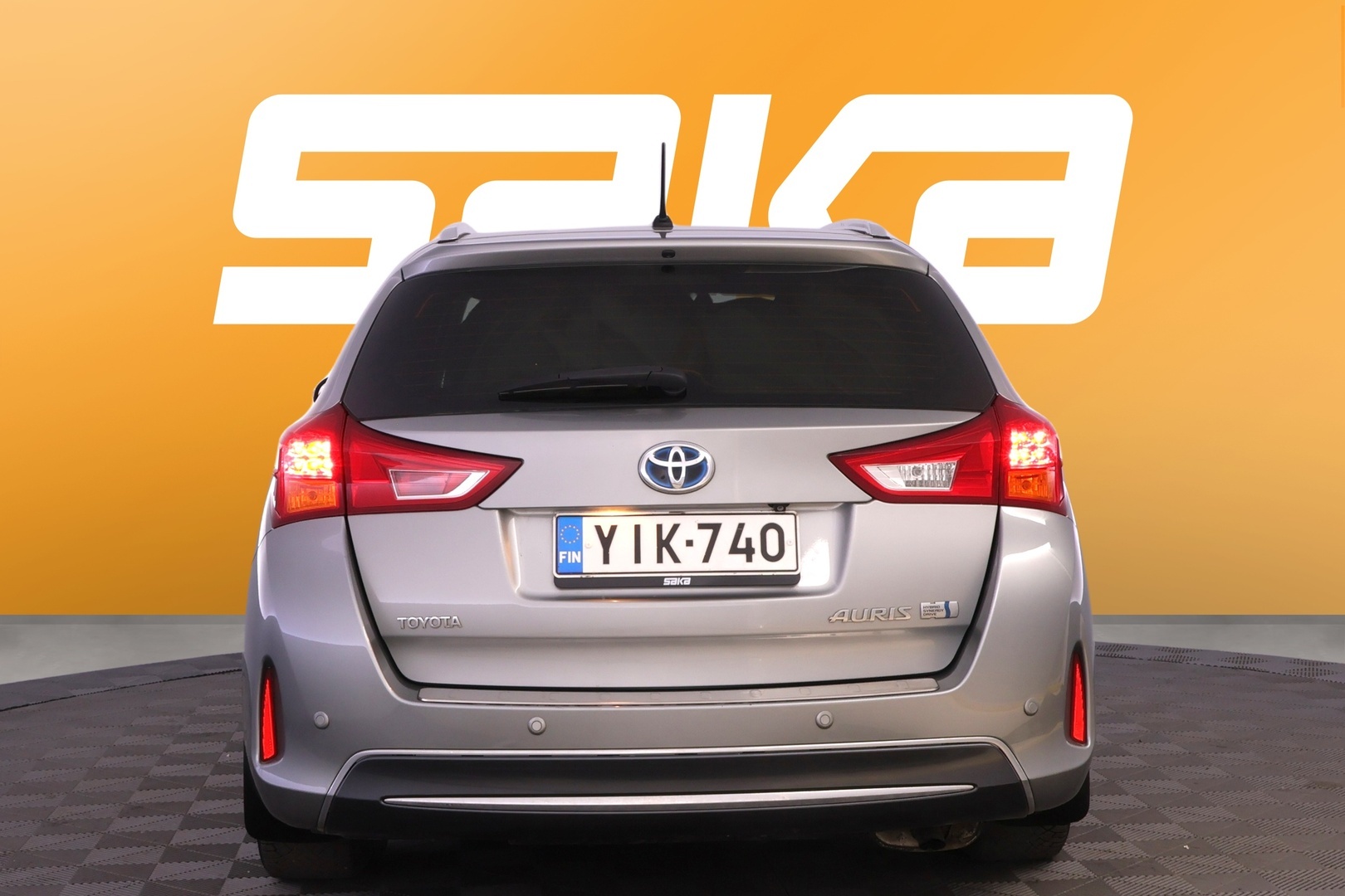 TOYOTA Auris 2013