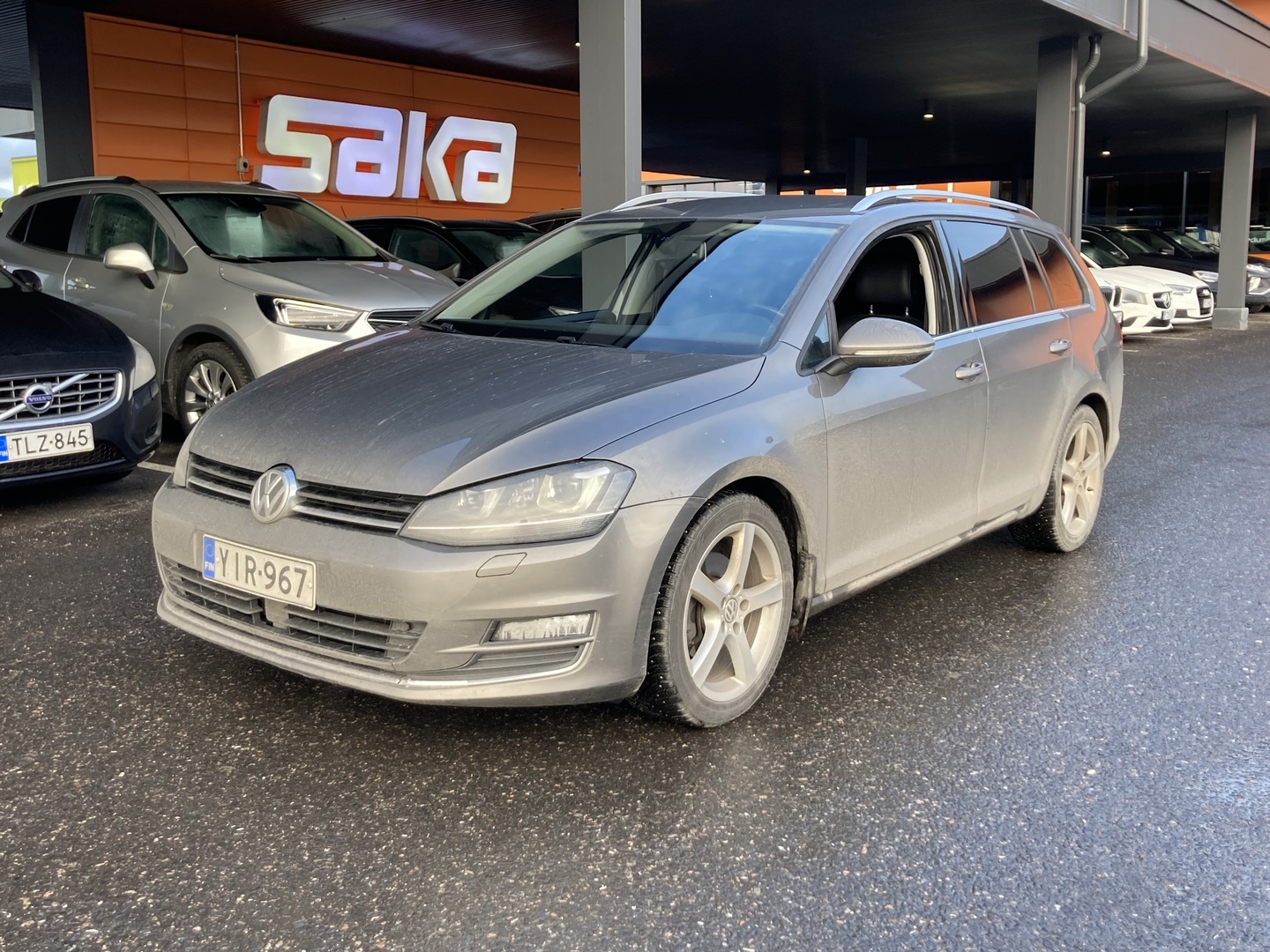 VOLKSWAGEN Golf 2014