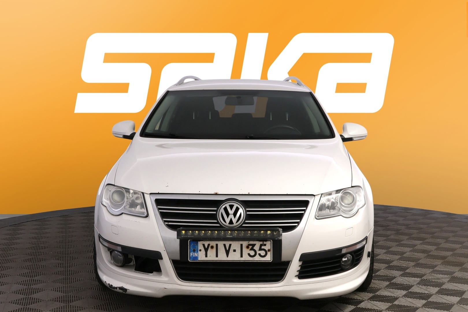 VOLKSWAGEN Passat 2010