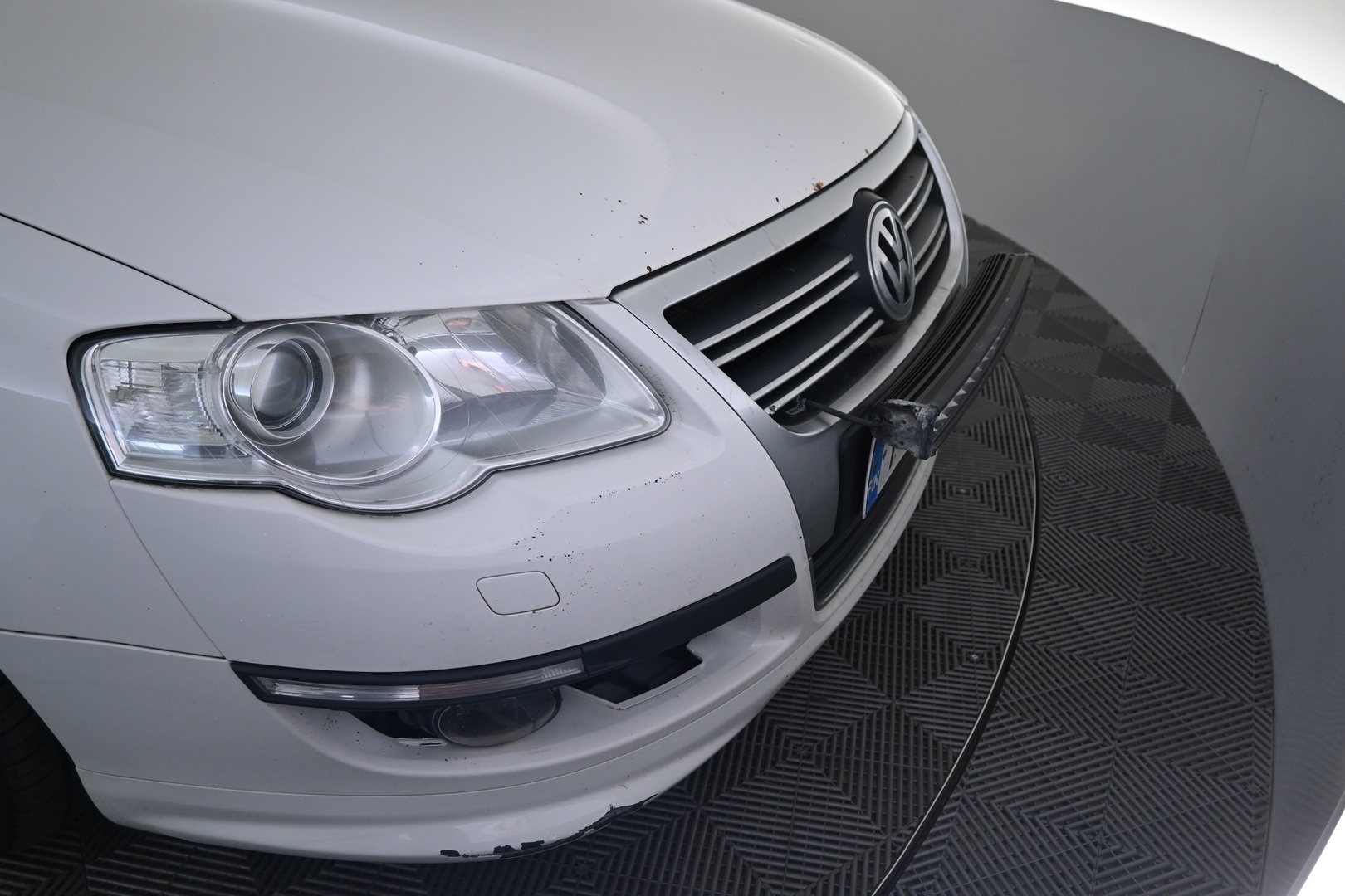 VOLKSWAGEN Passat 2010