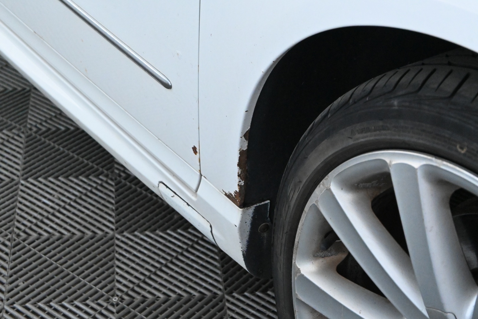 VOLKSWAGEN Passat 2010