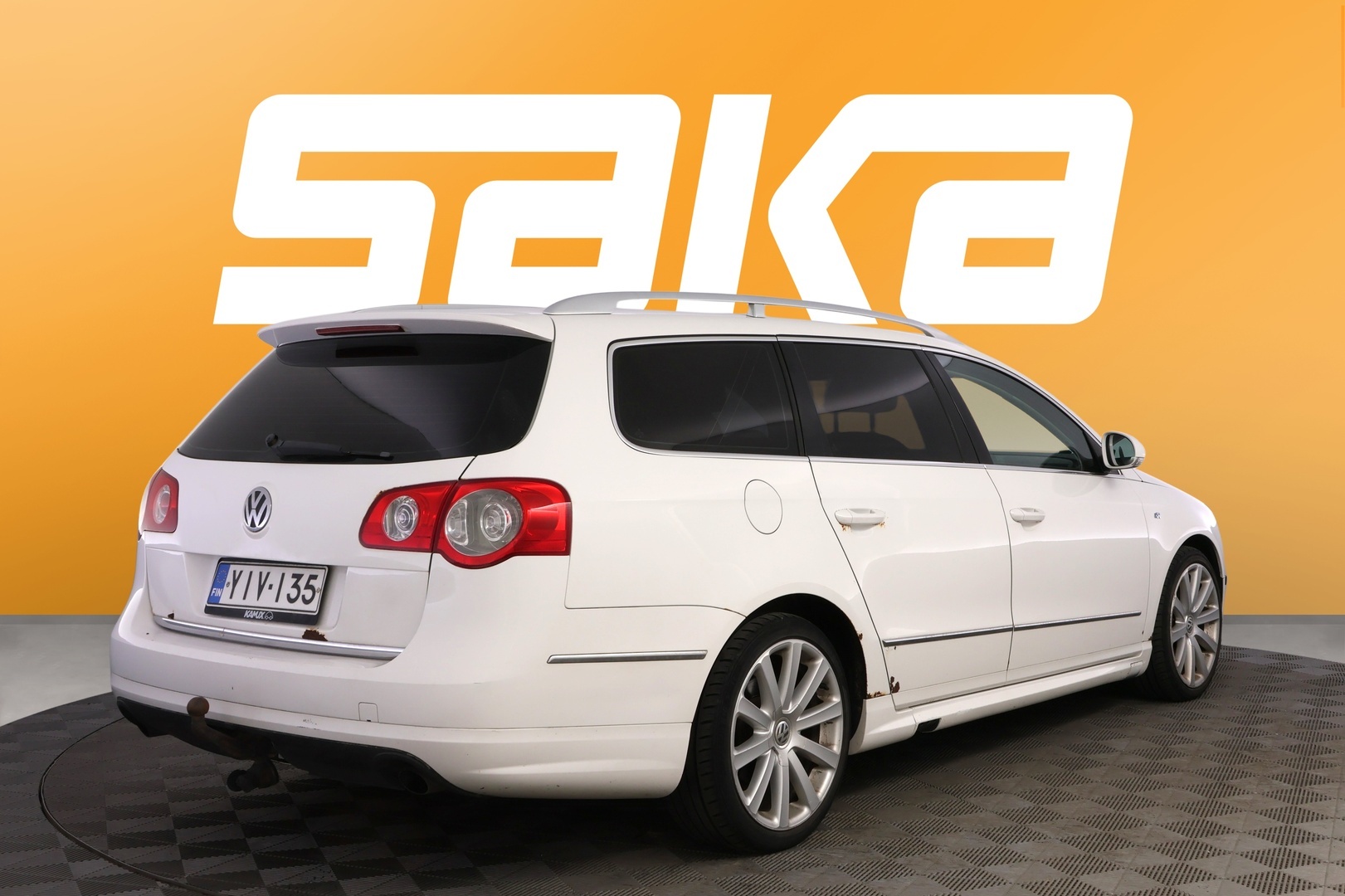 VOLKSWAGEN Passat 2010