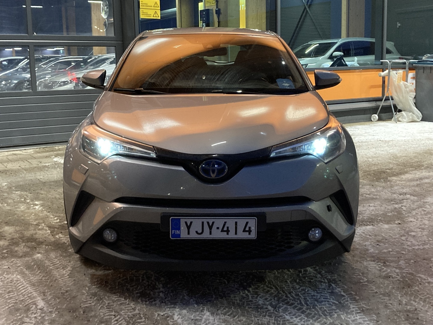 TOYOTA C-HR 2018