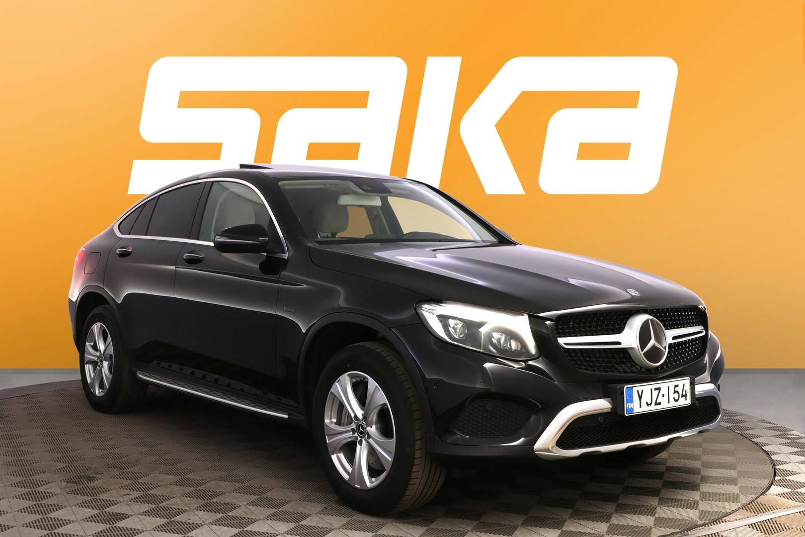 MERCEDES-BENZ GLC 2018