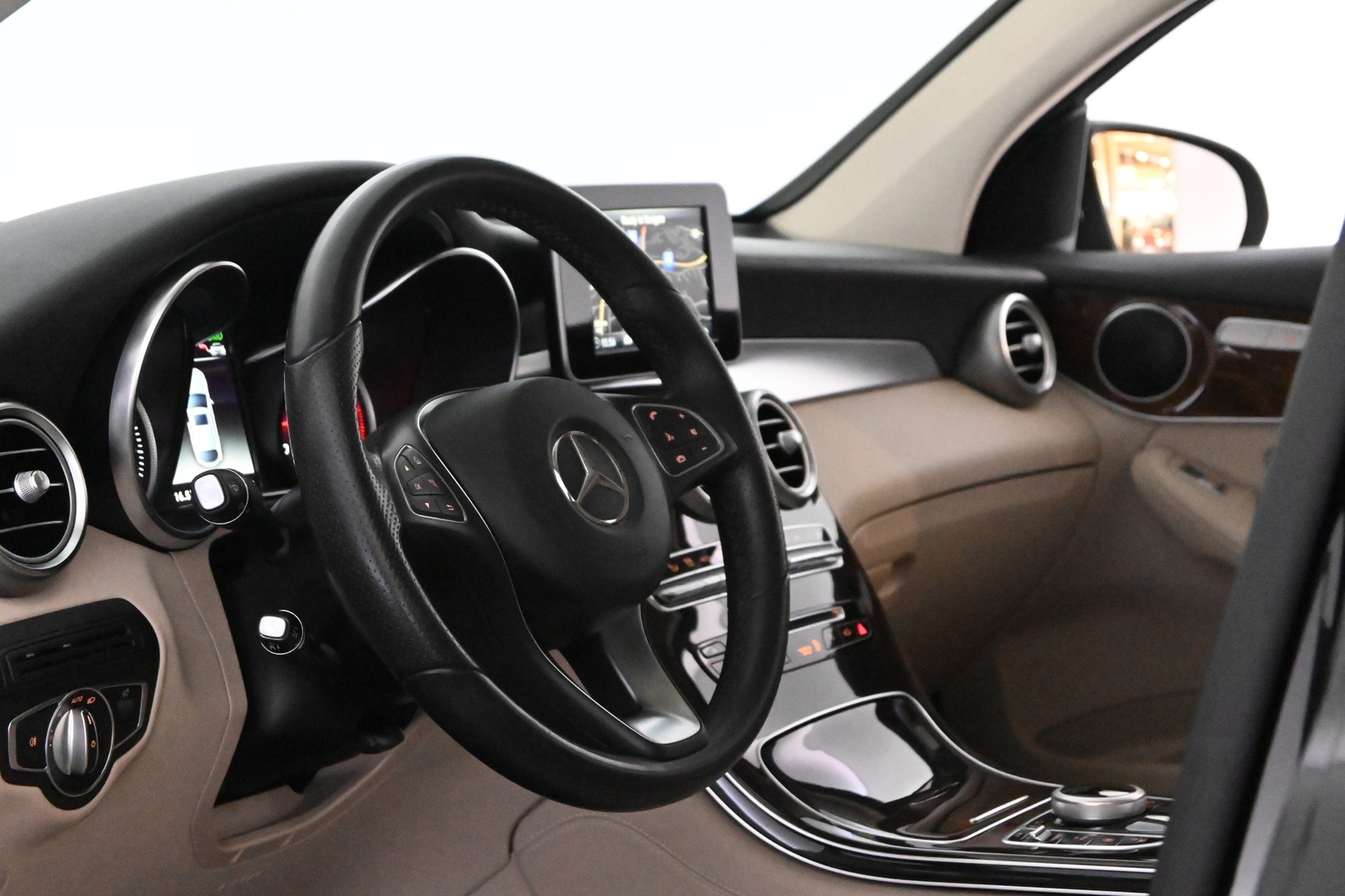 MERCEDES-BENZ GLC 2018