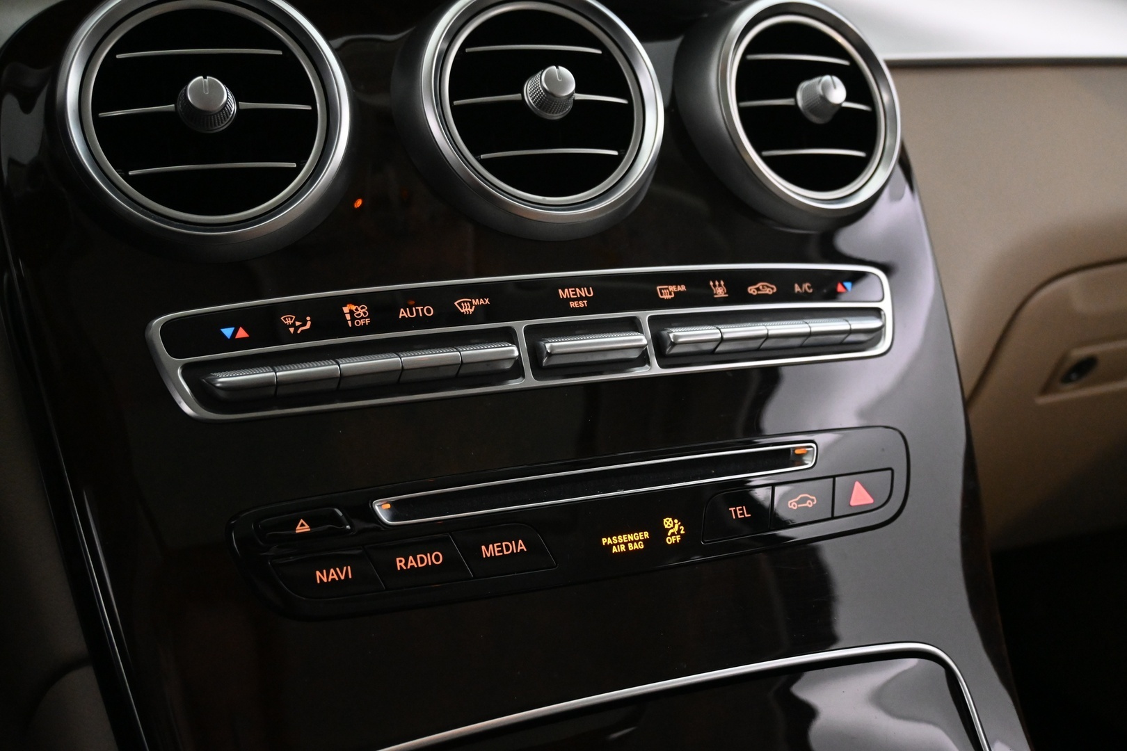 MERCEDES-BENZ GLC 2018