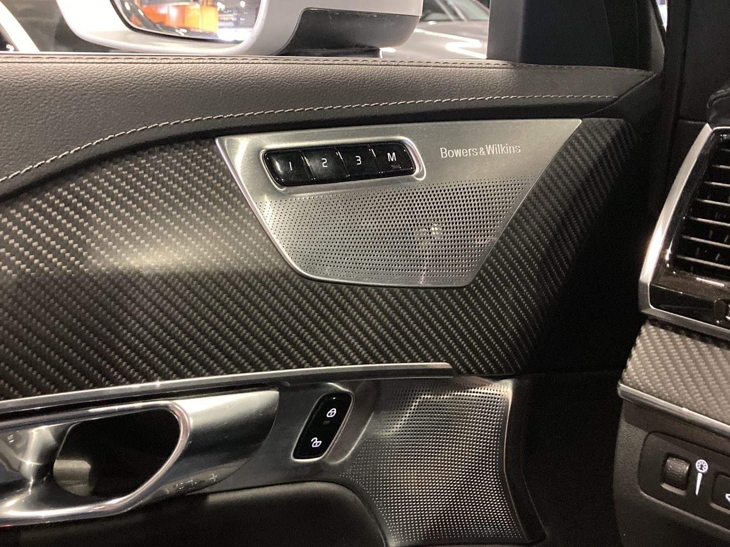 VOLVO XC90 2019