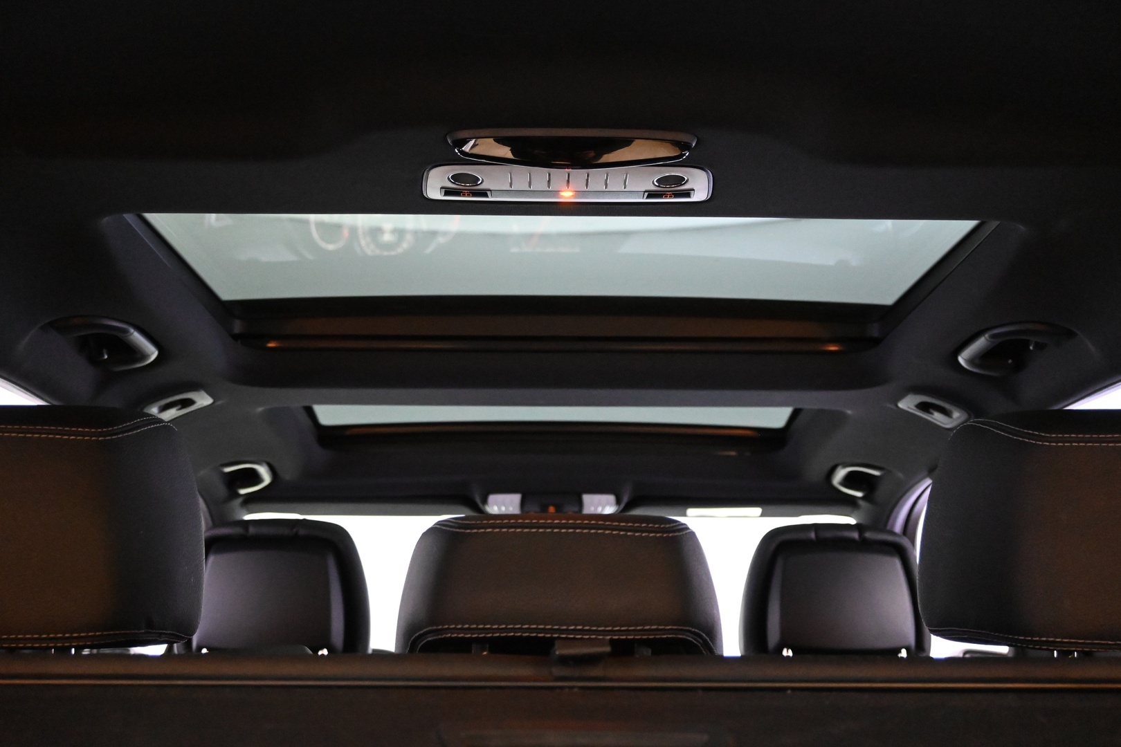 MERCEDES-BENZ E 2015