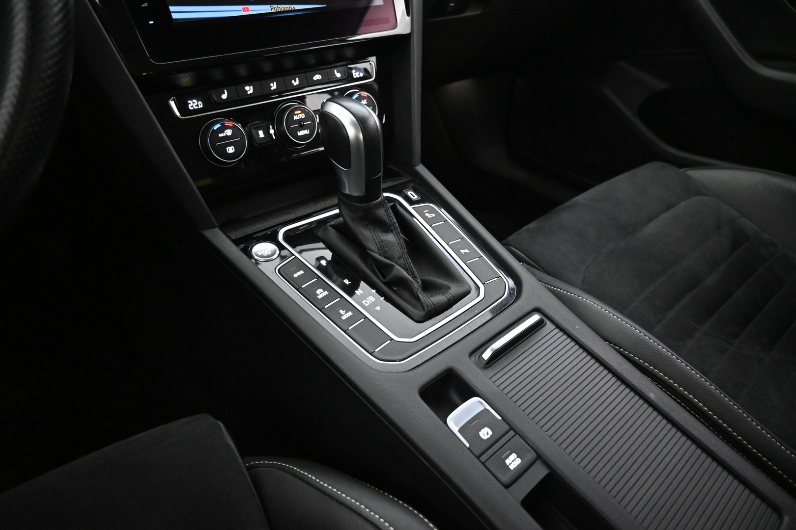 VOLKSWAGEN Passat 2020