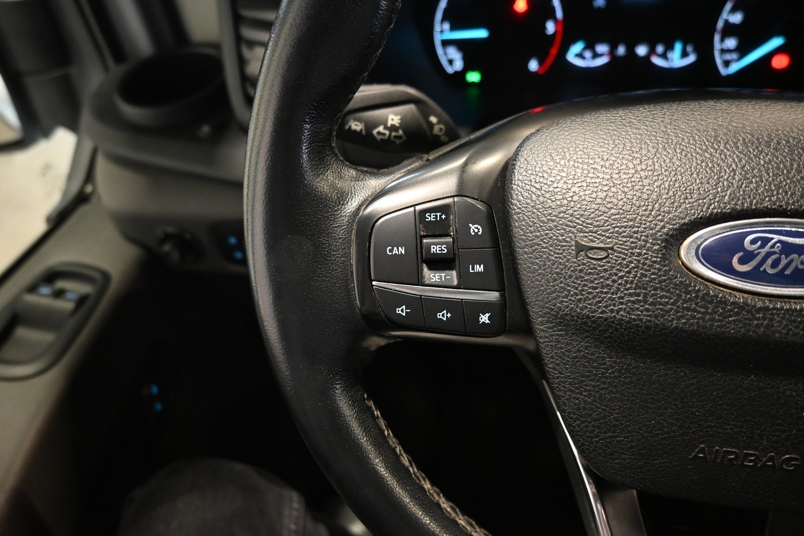 FORD Transit 2023