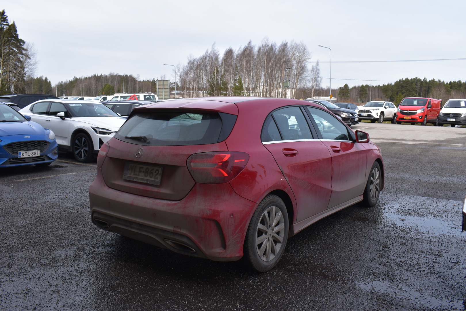 MERCEDES-BENZ A 2016