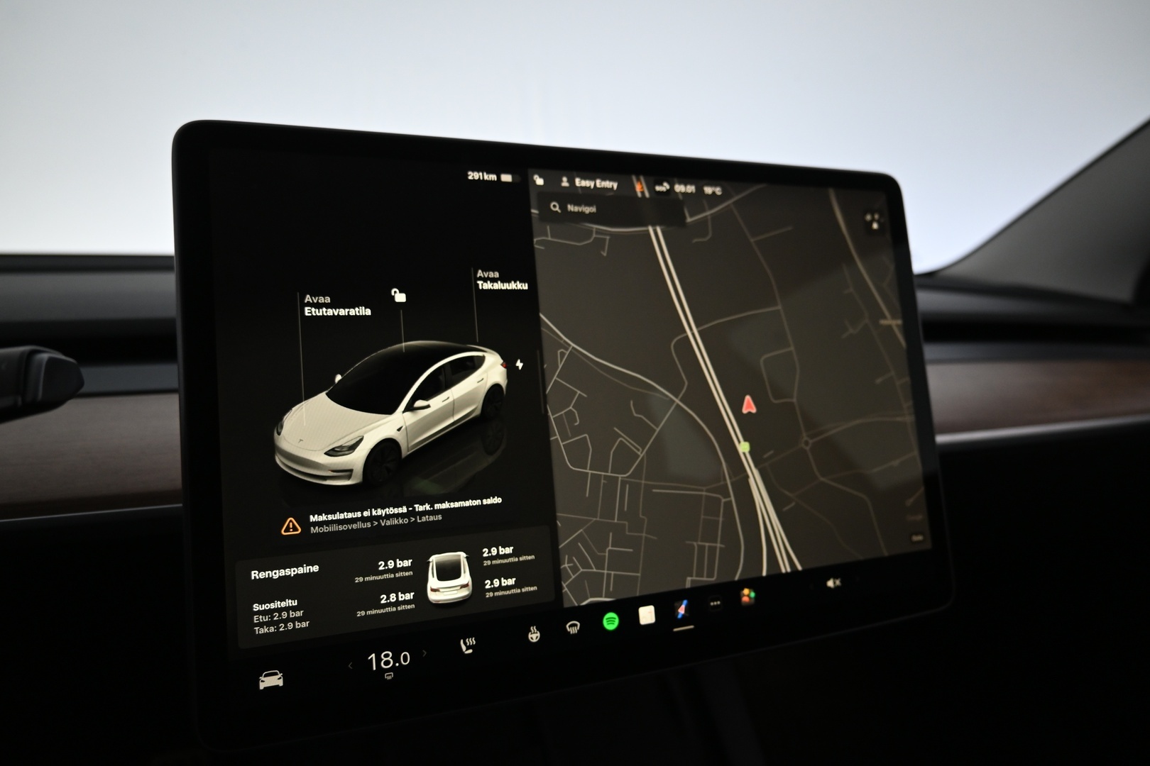 TESLA Model 3 2022