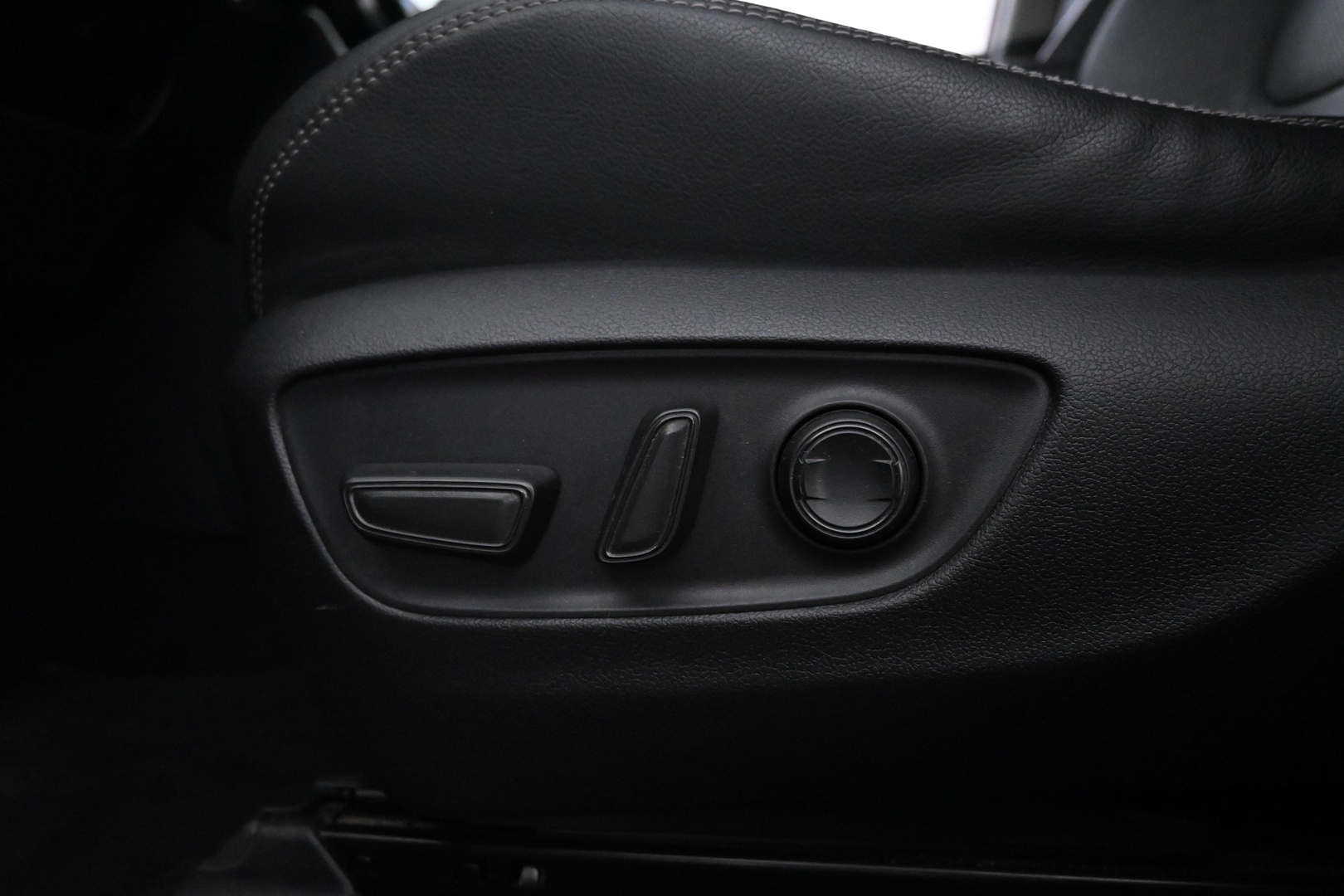 TOYOTA RAV4 2019