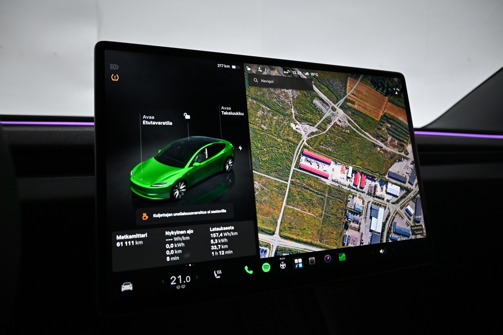 TESLA Model 3 2024