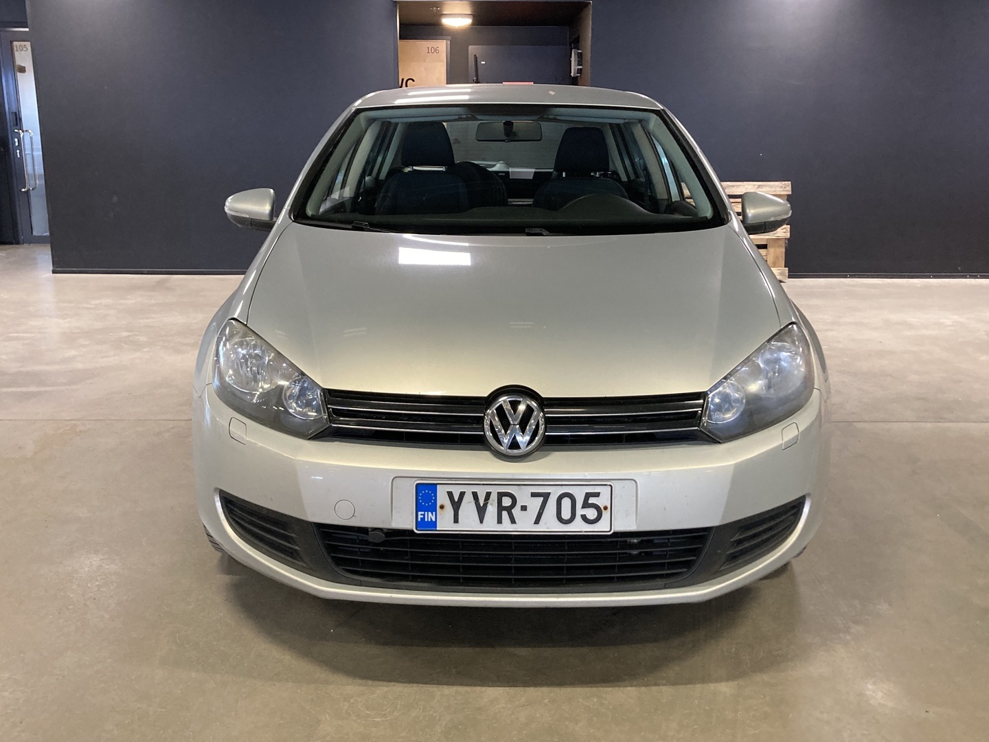 VOLKSWAGEN Golf 2010