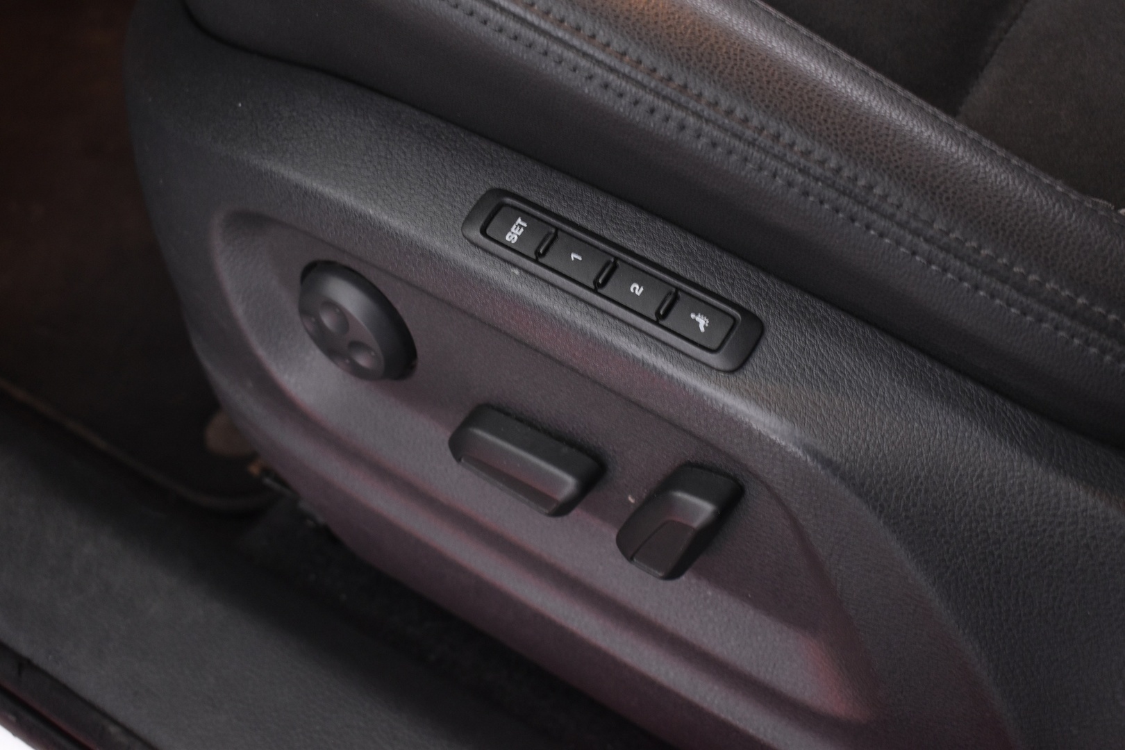 VOLKSWAGEN Sharan 2016