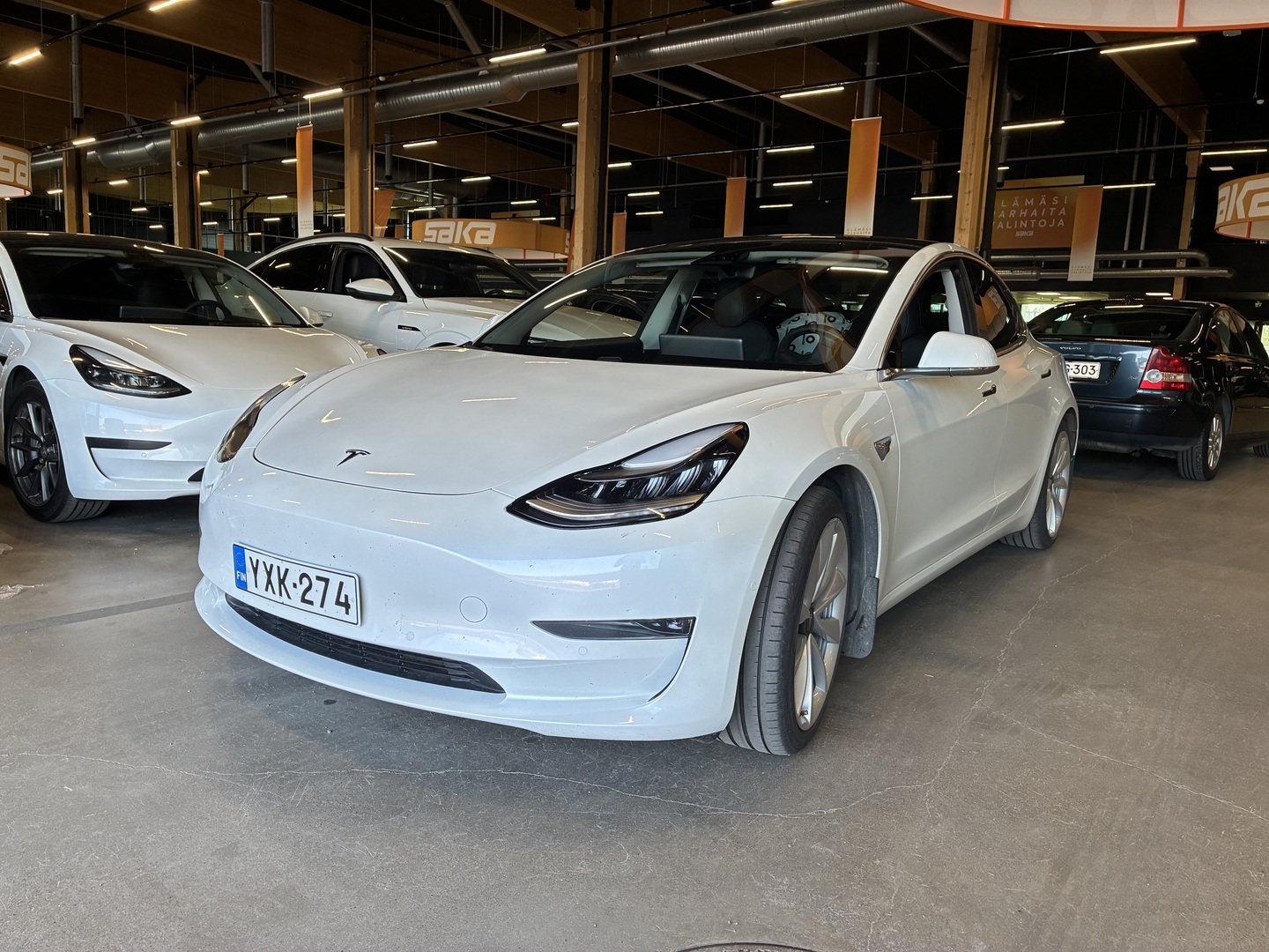 TESLA Model 3 2020